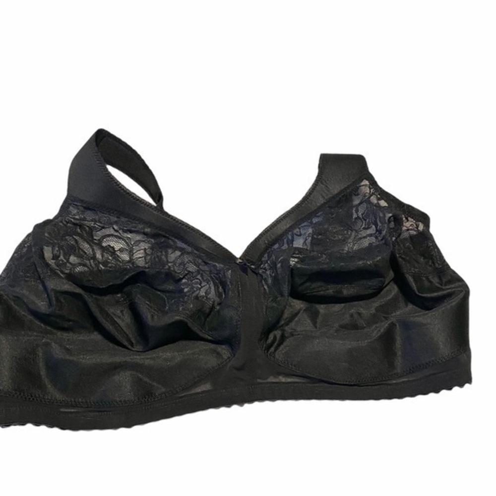 Glamorise black plus size Lacey bra size 5…